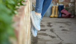 Isla - Cedar Calf / Studs